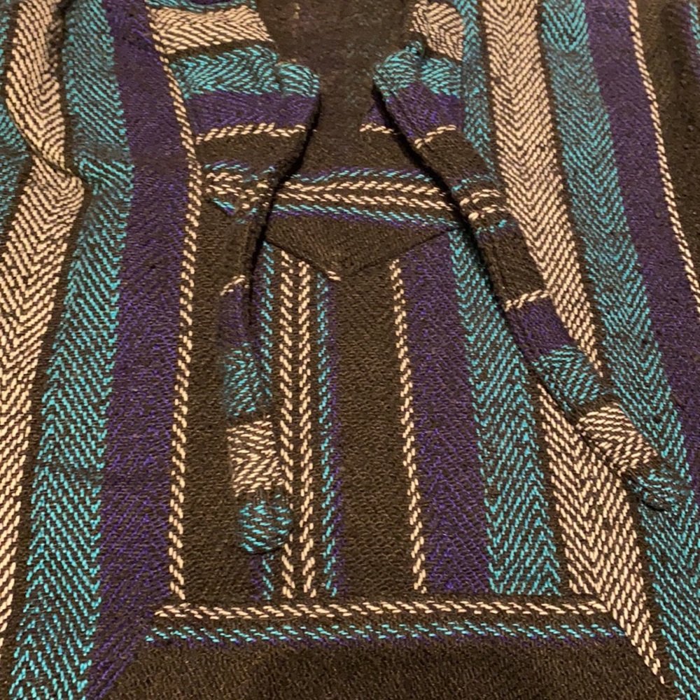 Pullover - Picture 3 of 4